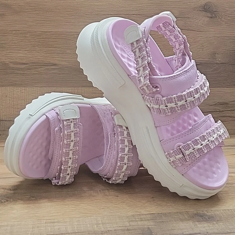 Converse Women's Pink Sandals